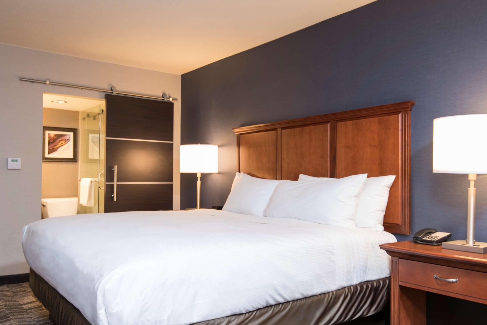 Doubletree By Hilton Schenectady Hotel Buitenkant foto